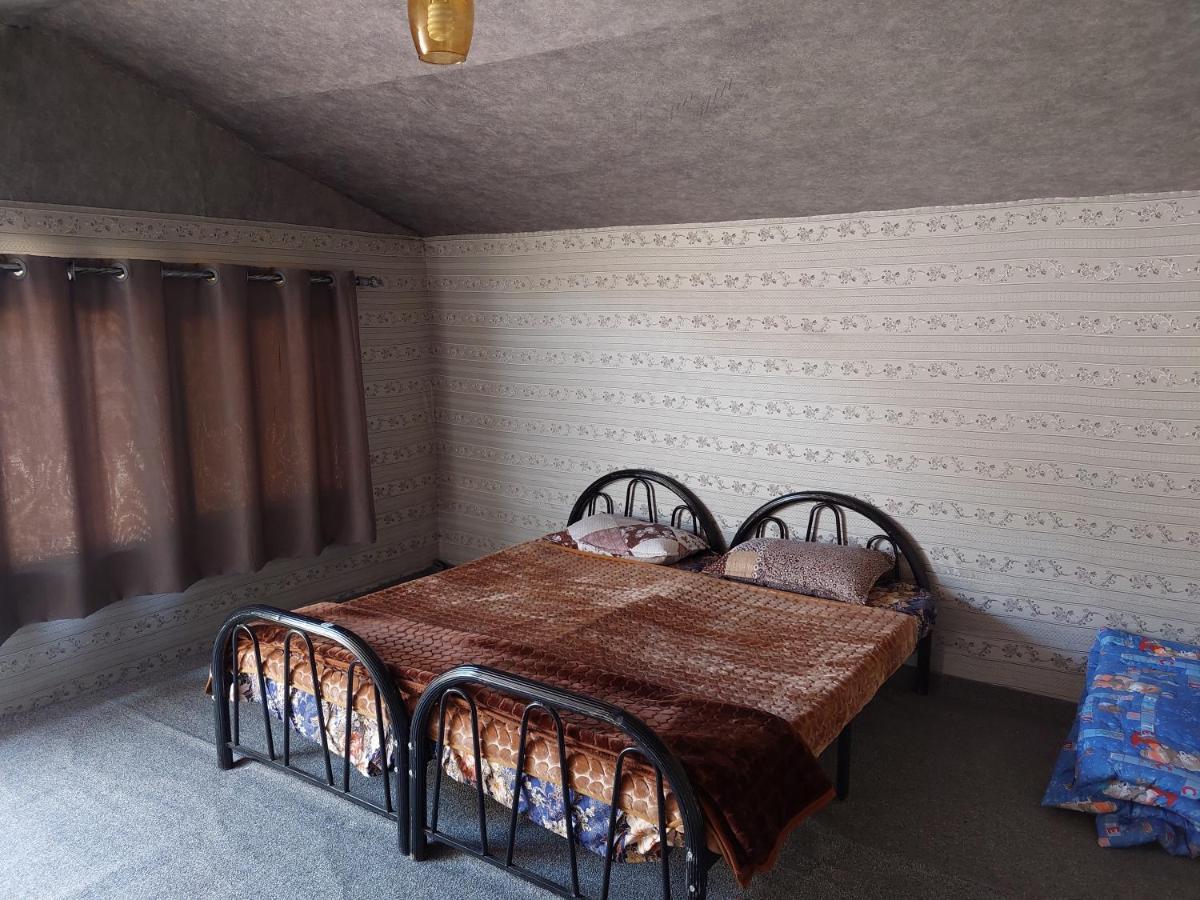 Wadi Rum Oryx Hostel & Tours Экстерьер фото