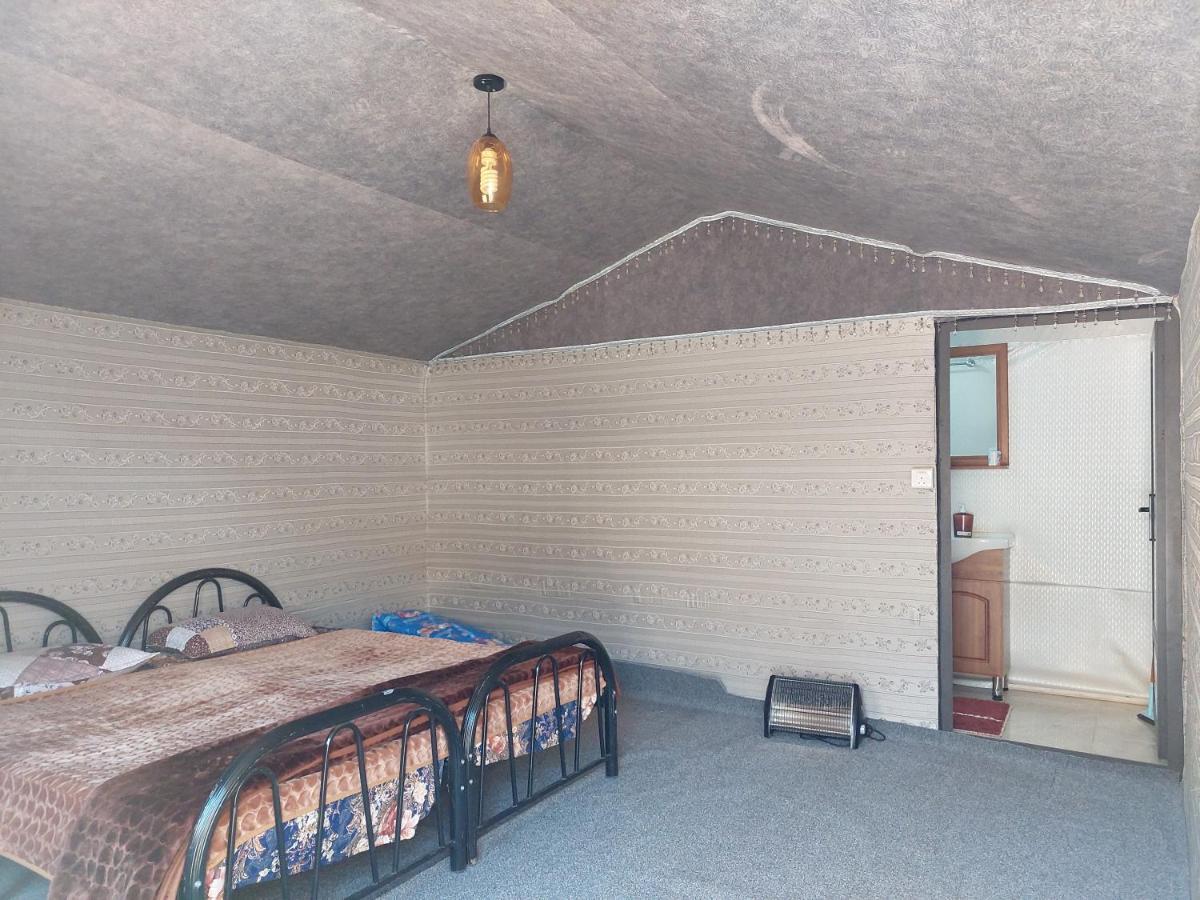 Wadi Rum Oryx Hostel & Tours Экстерьер фото