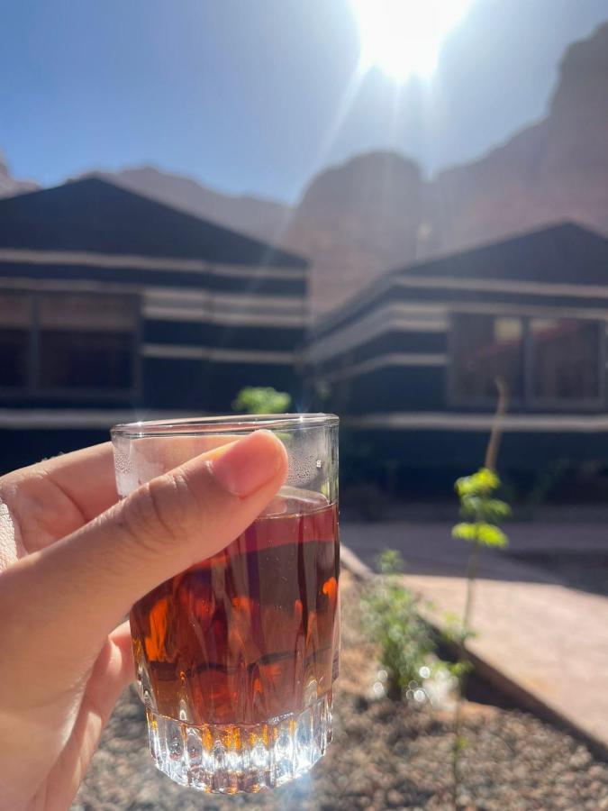 Wadi Rum Oryx Hostel & Tours Экстерьер фото