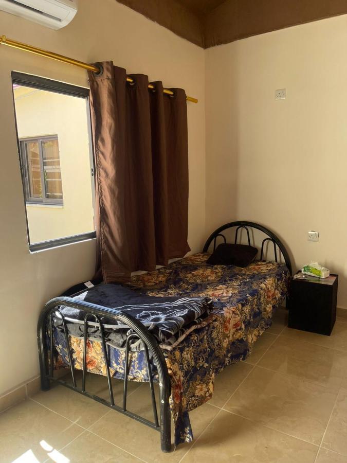 Wadi Rum Oryx Hostel & Tours Экстерьер фото
