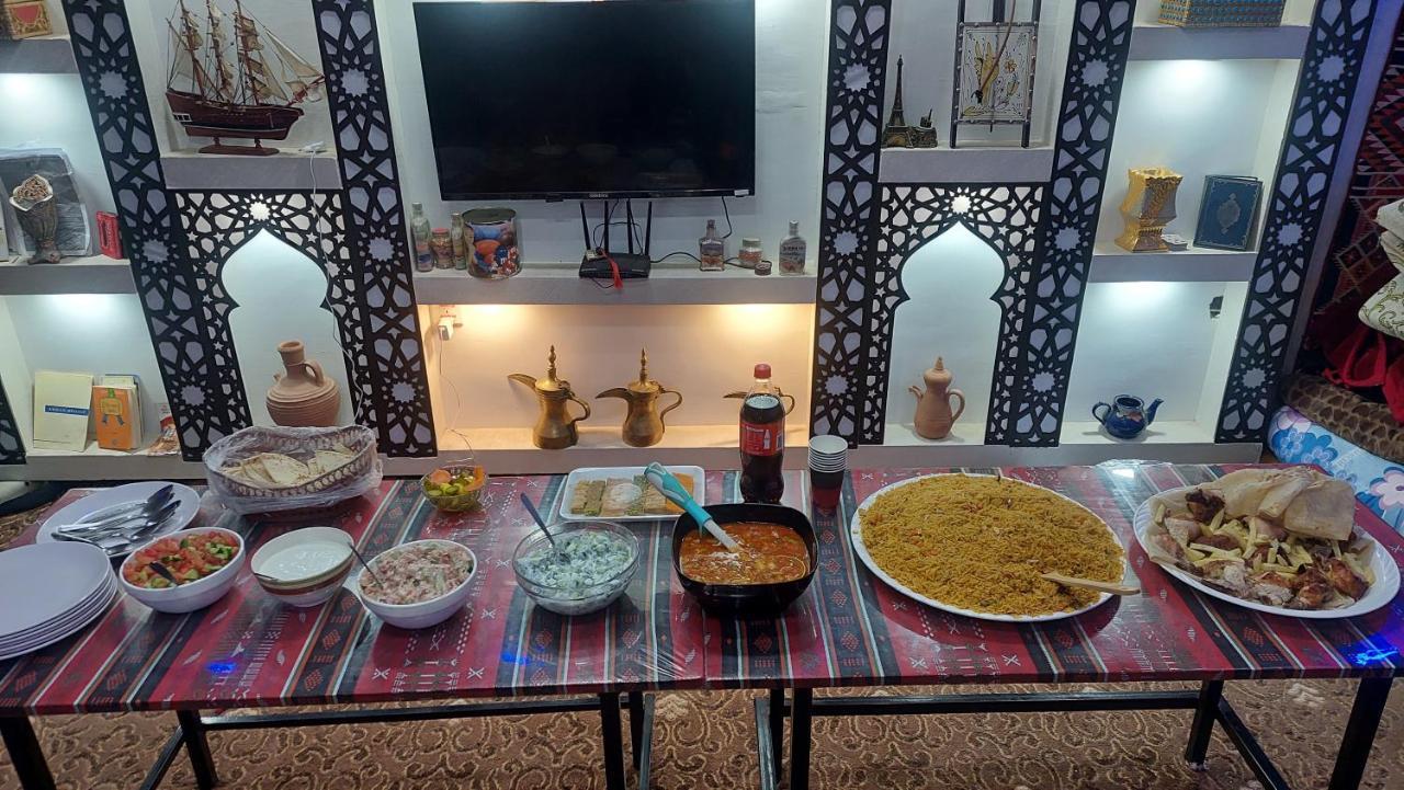 Wadi Rum Oryx Hostel & Tours Экстерьер фото