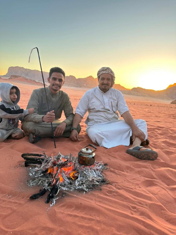 Wadi Rum Oryx Hostel & Tours Экстерьер фото