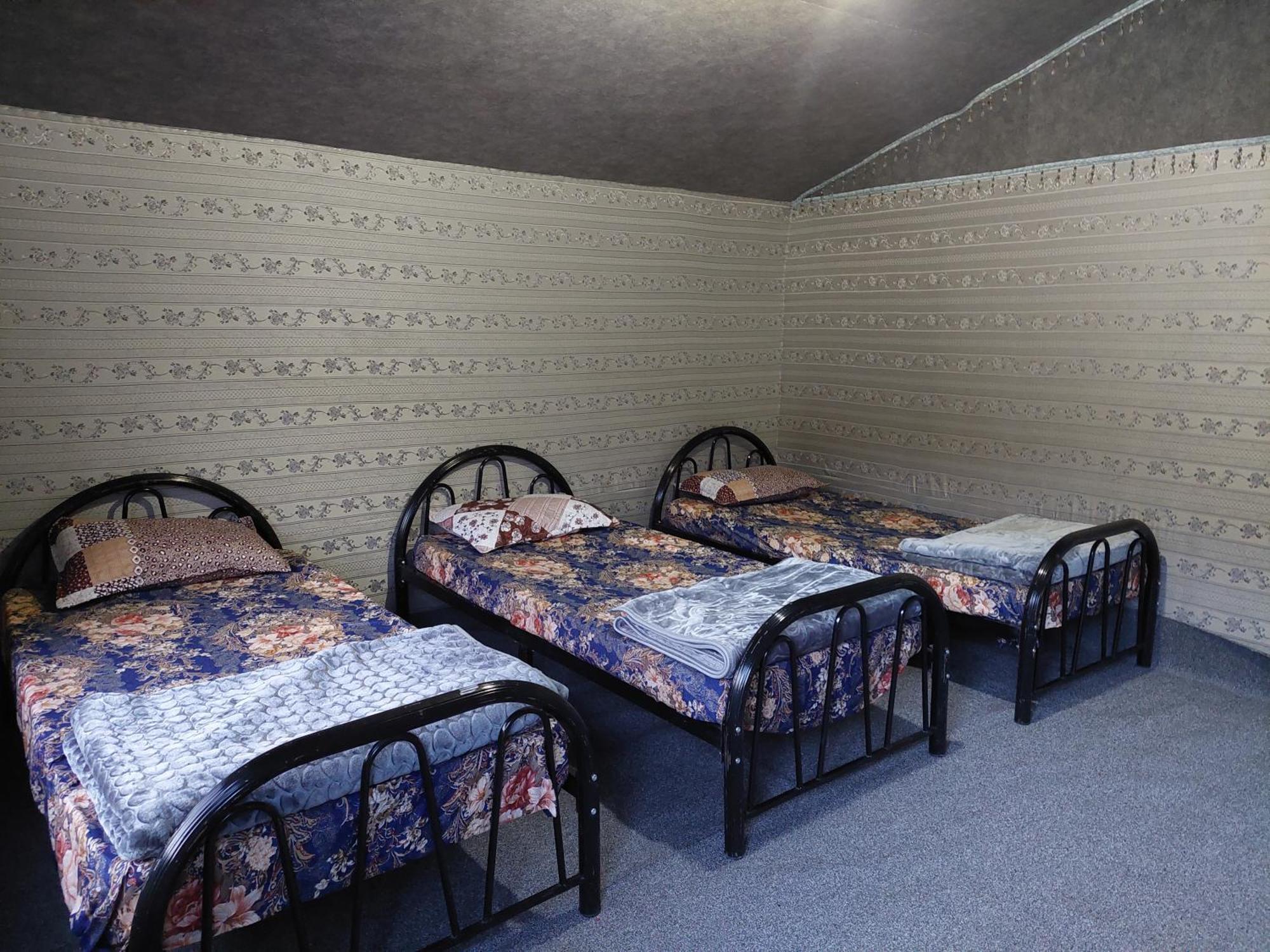 Wadi Rum Oryx Hostel & Tours Номер фото